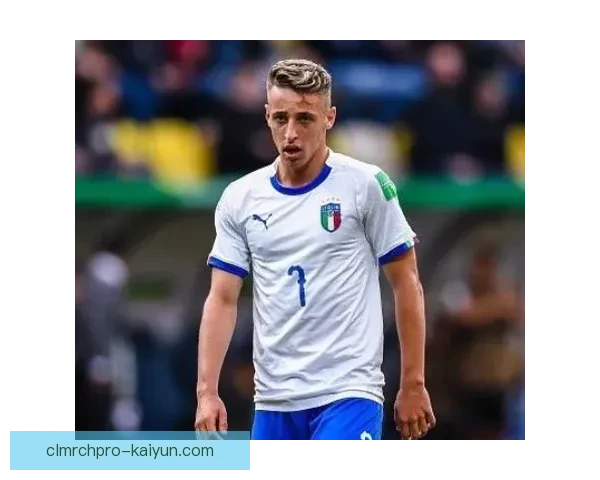 比利时德凯特莱雷状态回暖,助米兰争夺联赛前四。 比利时德凯特莱雷状态回暖,助米兰争夺联赛前四。