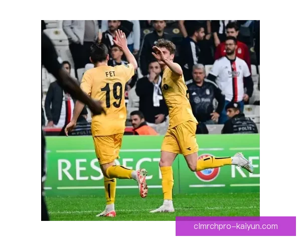 加拉塔萨雷中场组织近期表现稳健，攻防转换效率持续提升